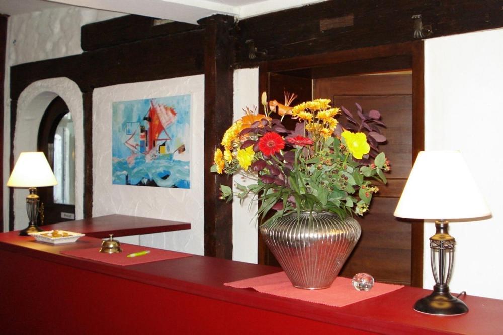 Hotel Zum Roemer Иберлинген Экстерьер фото